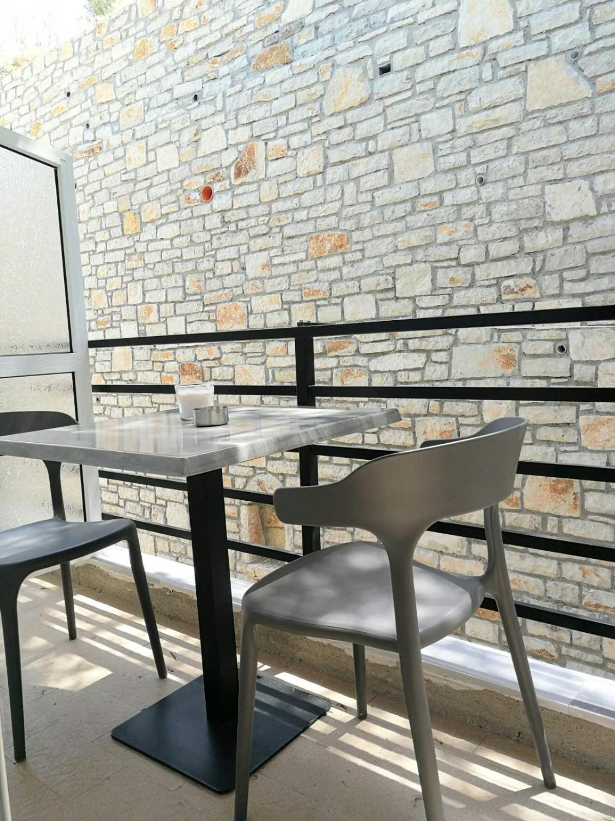 Elizabeth Apartments Himare Ngoại thất bức ảnh