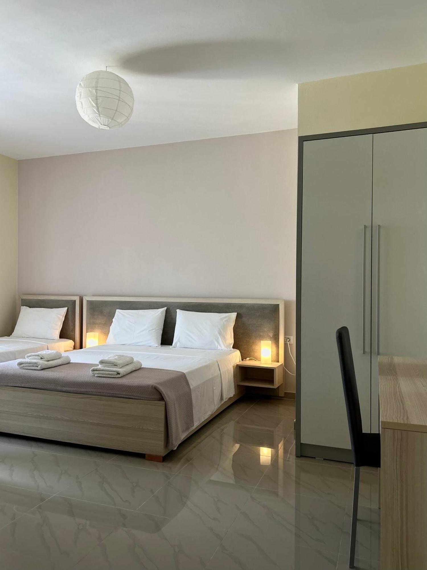 Elizabeth Apartments Himare Ngoại thất bức ảnh
